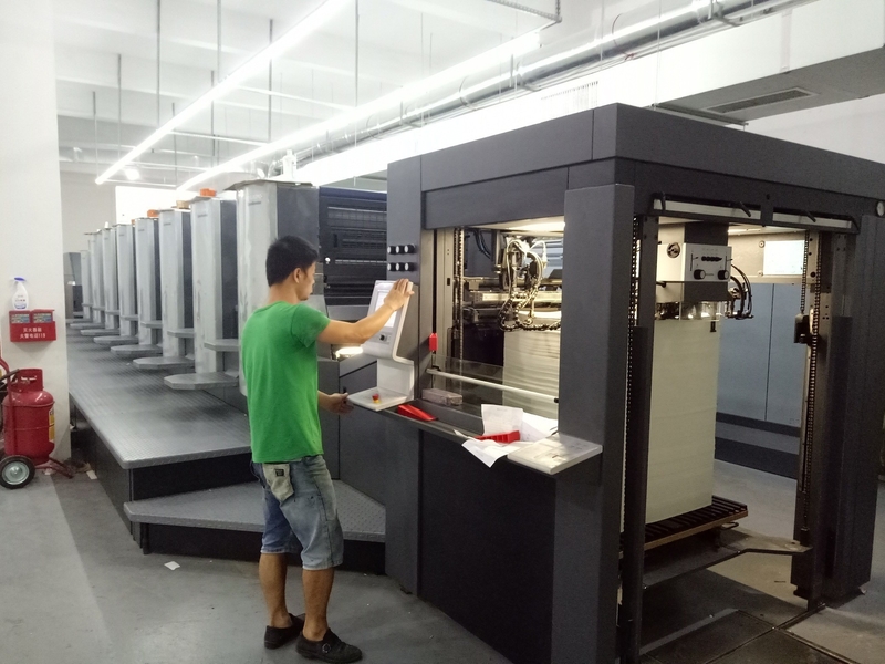 GUANGZHOU YM PACKAGE PRODUCTS CO.,LTD. สายการผลิตของผู้ผลิต