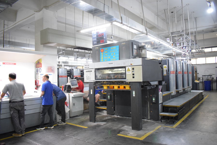 GUANGZHOU YM PACKAGE PRODUCTS CO.,LTD. สายการผลิตของผู้ผลิต