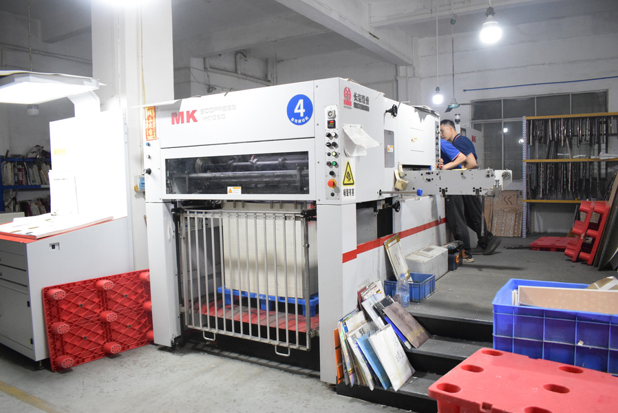 GUANGZHOU YM PACKAGE PRODUCTS CO.,LTD. สายการผลิตของผู้ผลิต