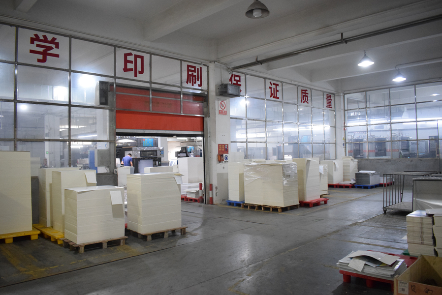 GUANGZHOU YM PACKAGE PRODUCTS CO.,LTD. สายการผลิตของผู้ผลิต