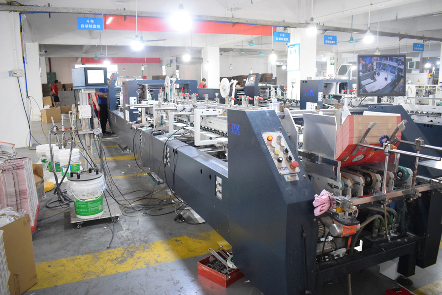GUANGZHOU YM PACKAGE PRODUCTS CO.,LTD. สายการผลิตของผู้ผลิต